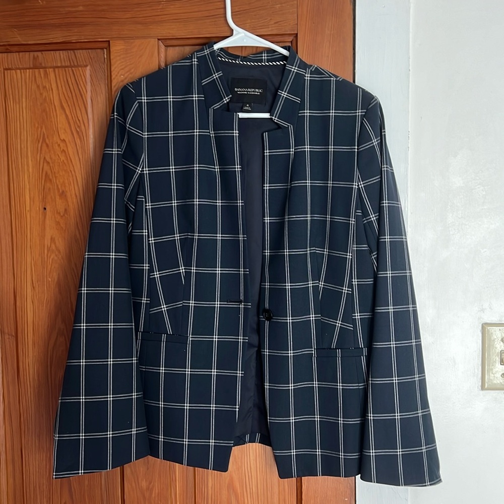 Banana Republic checkered blazer